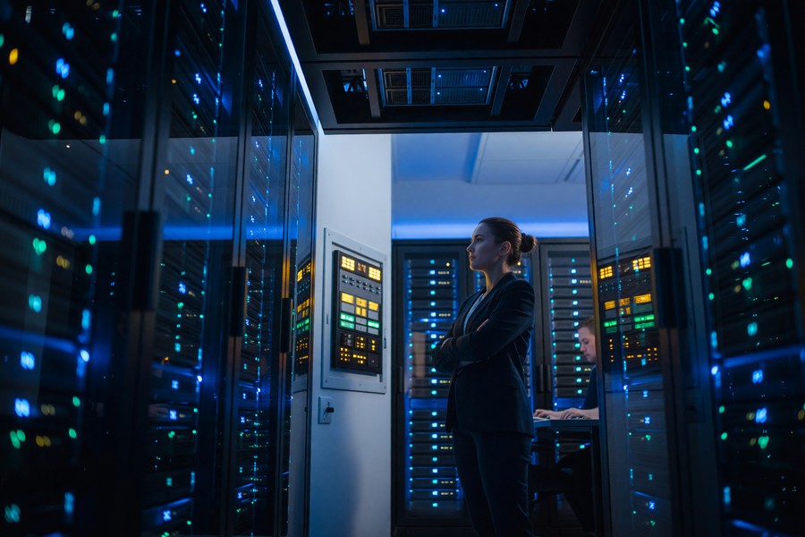 Side-by-side comparison of the top five password manager dashboards on desktop and mobile