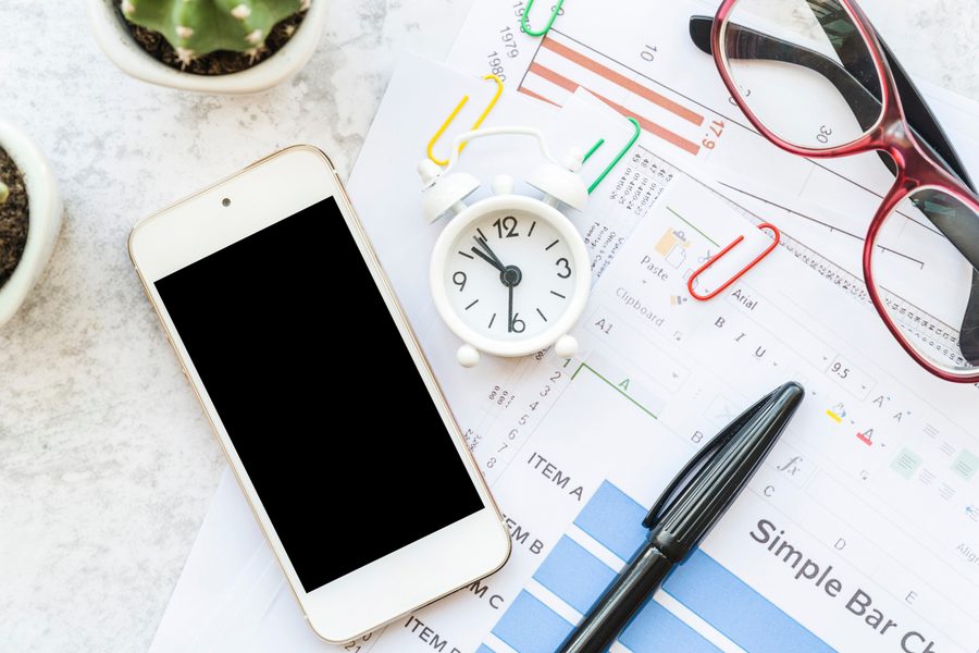 Focus mode automation rules for time, location, and app triggers